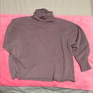 Dusty lilac Turtleneck Sweatshirt